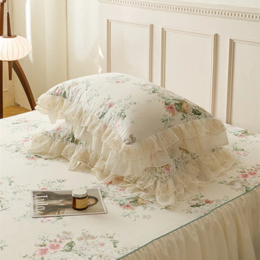 Premium Vintage Floral Cotton Bedding Set with Ruffles - Elegant and Comfortable - King/Queen